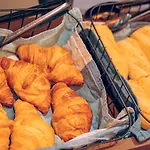 Metz Est Technopole Pole Sante Отель 2*