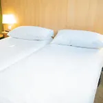 Metz Est Technopole Pole Sante Отель