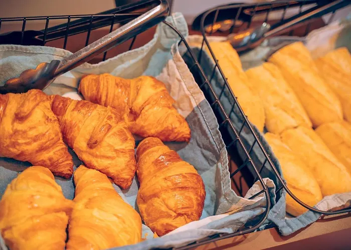 Metz Est Technopole Pole Sante فندق 2*