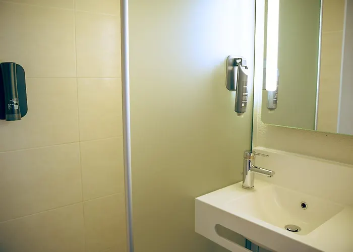 Metz Est Technopole Pole Sante 2* Ars-Laquenexy