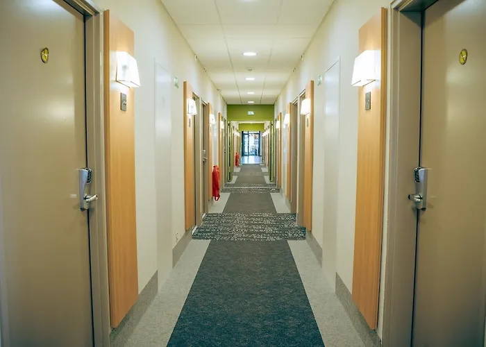 Metz Est Technopole Pole Sante Отель