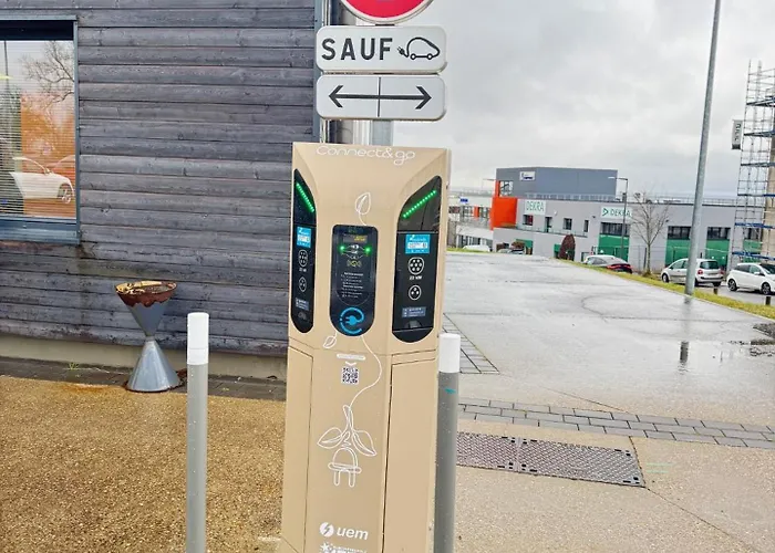 Metz Est Technopole Pole Sante Hotel